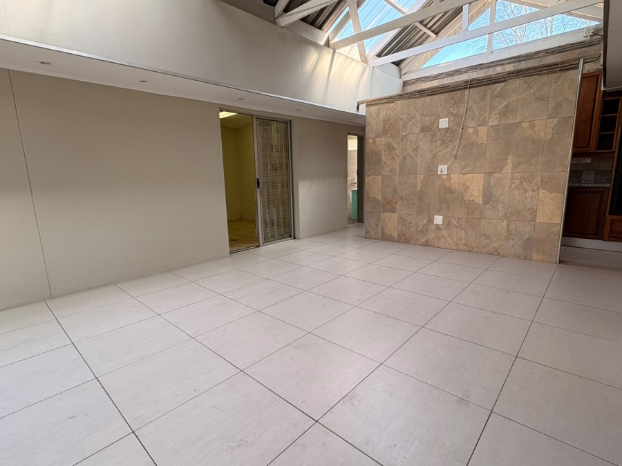 5 Bedroom Property for Sale in Sasolburg Ext 4 Free State
